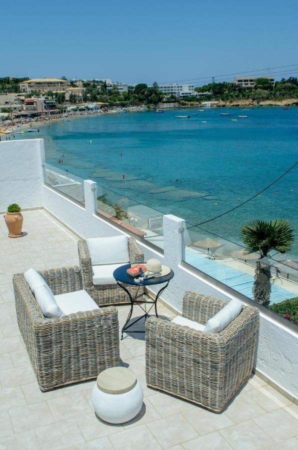 Laia Seafront Luxury Apartments Agia Pelagia  Exterior foto