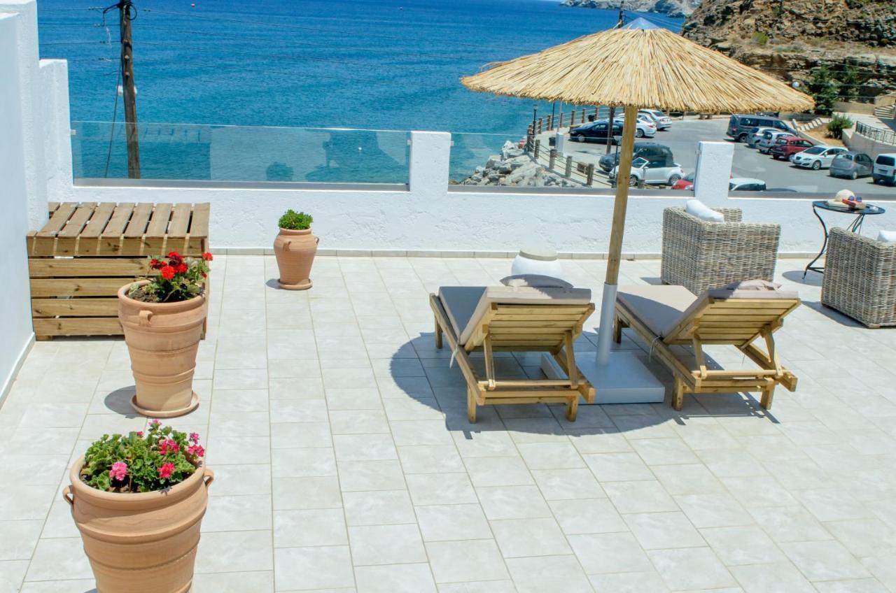 Laia Seafront Luxury Apartments Agia Pelagia  Exterior foto